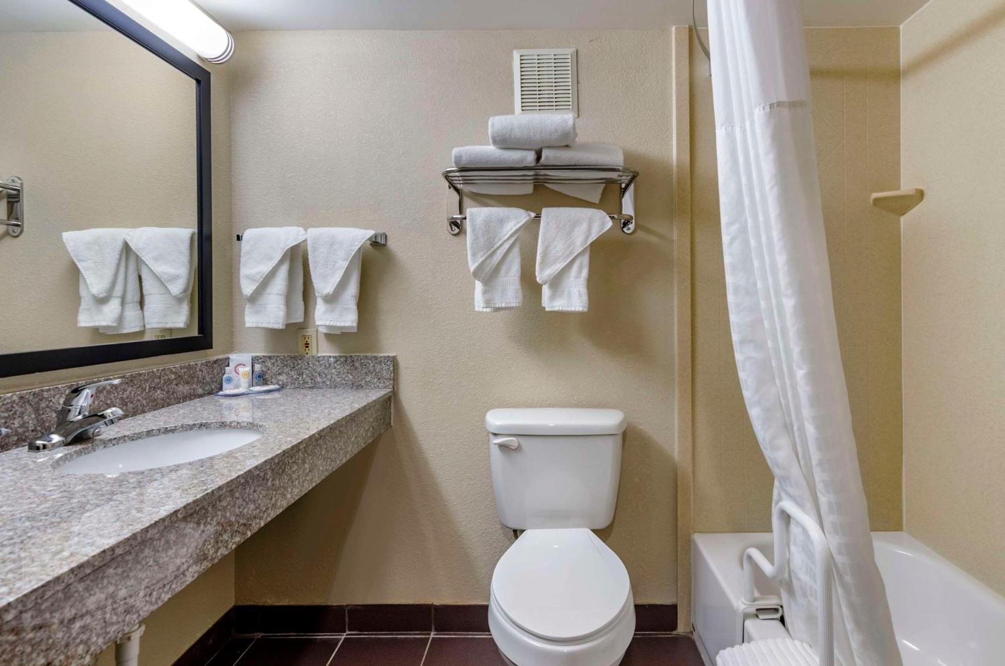 Comfort Inn & Suites Raphine - Lexington Near I-81 And I-64 Εξωτερικό φωτογραφία
