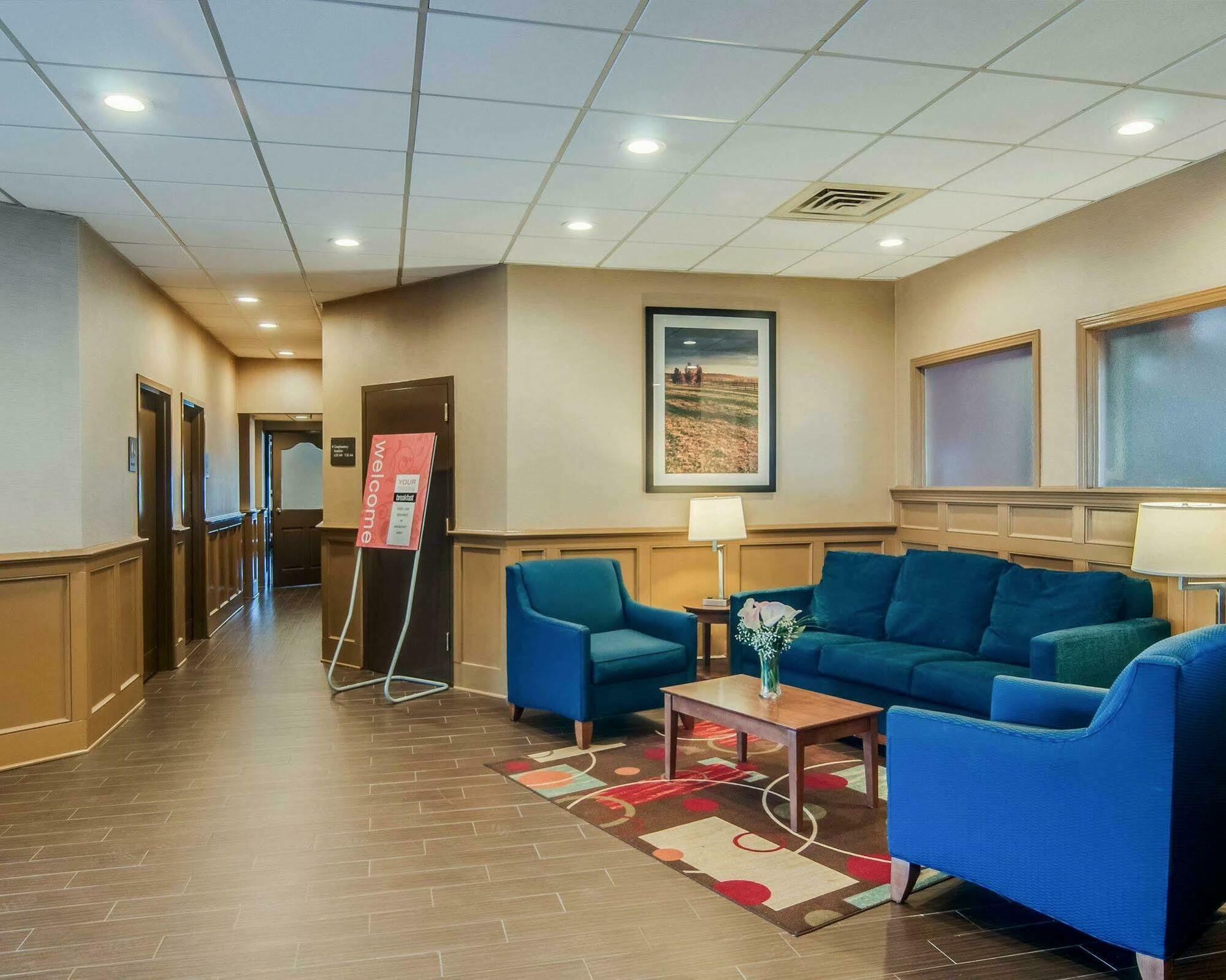 Comfort Inn & Suites Raphine - Lexington Near I-81 And I-64 Εξωτερικό φωτογραφία